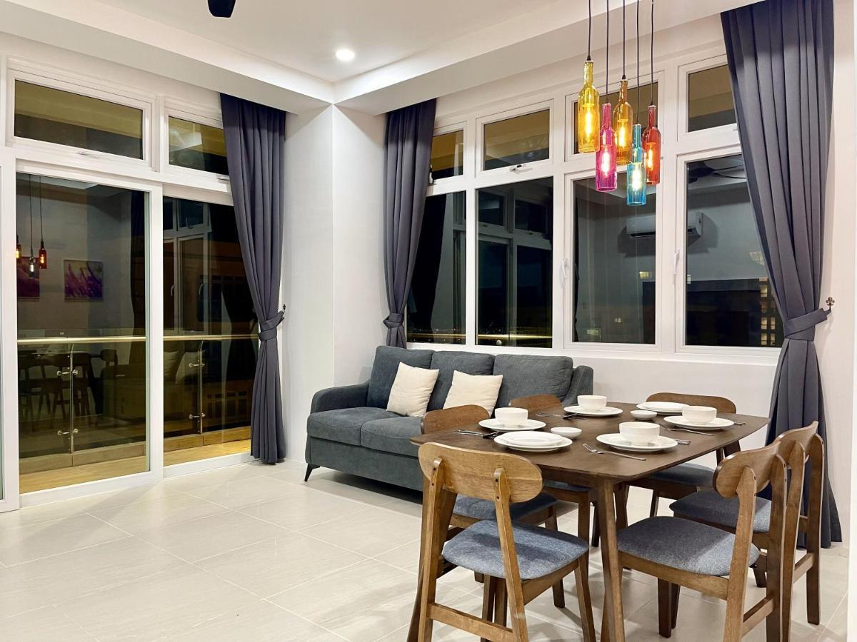 Cozzzy Hut @ Riverine Diamond Kuching Exterior foto